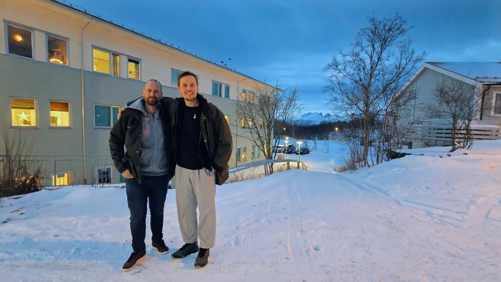 20241206 092759 0 topaz